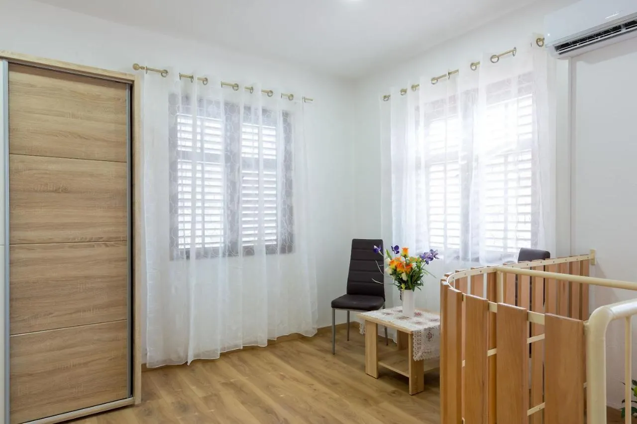 Apartment Bralic Kastela