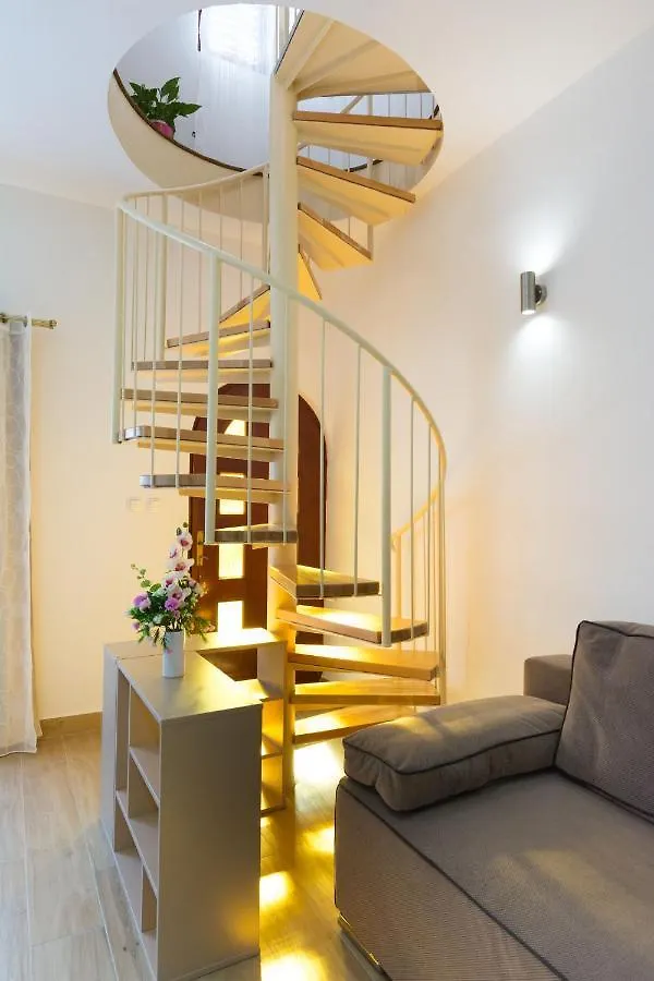 Apartment Bralic Kastela Croatia