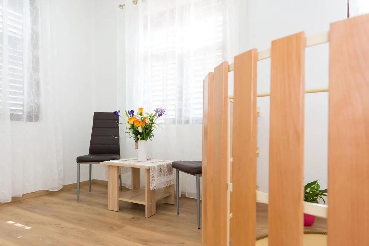Apartment Bralic Kastela