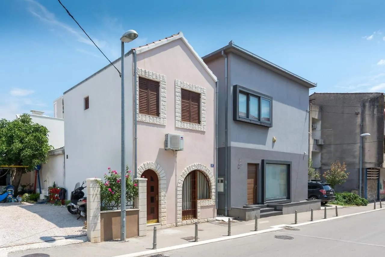Apartment Bralic Kastela