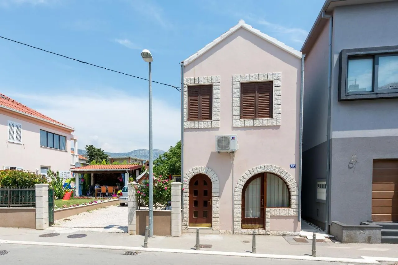 Apartment Bralic Kastela